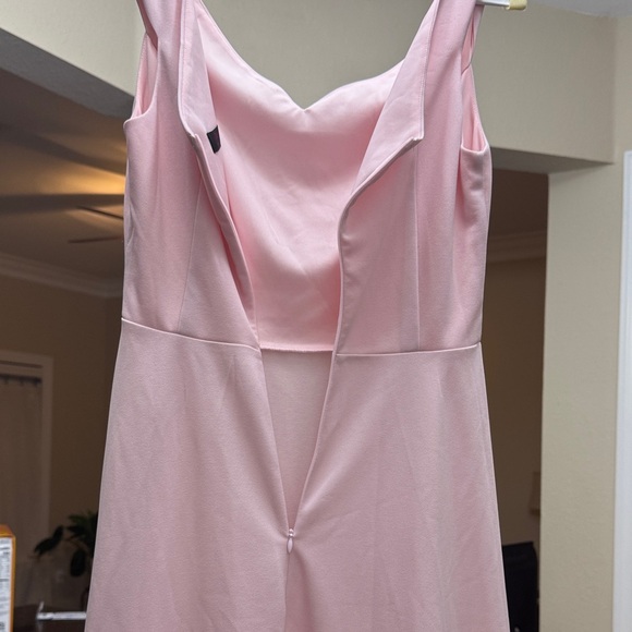 Elegant Pink Sleeveless Dress - Picture 7 of 7